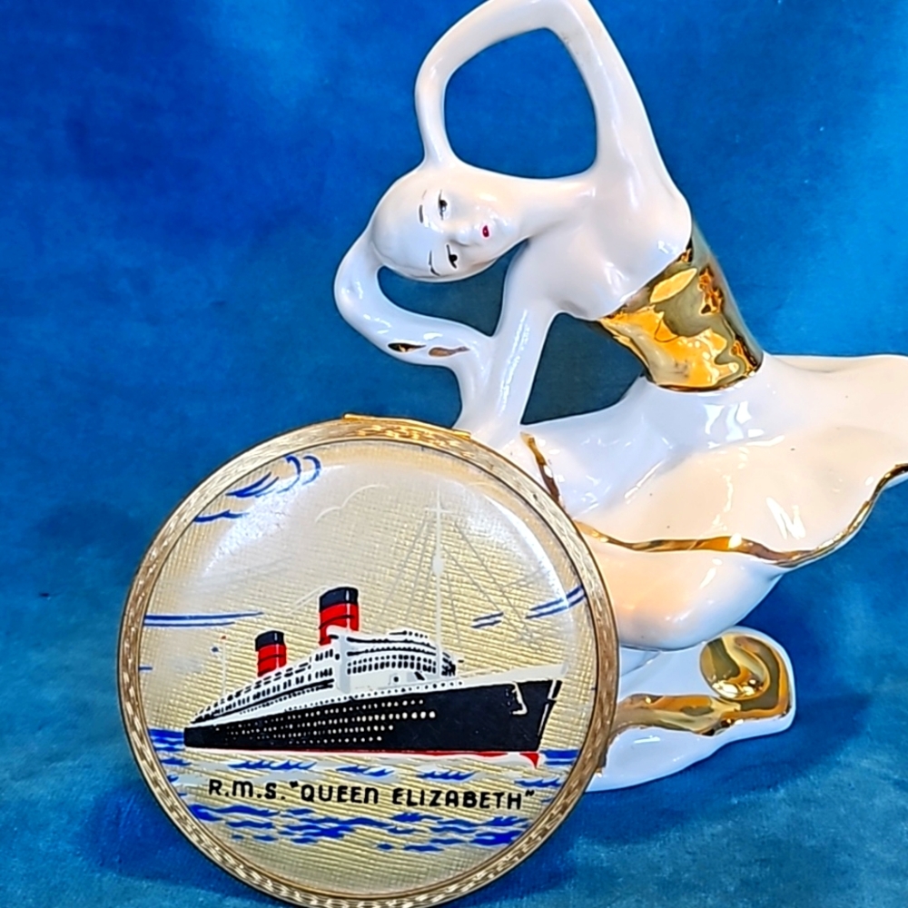 Stratton England Powder Compact RMSS Queen Elizabeth Mum Ship 1950s Sifter 3 inc